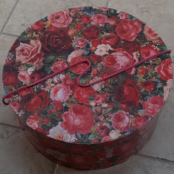 👒 SOLD Vintage Cream Wedding Hat Peach/Cream Flower - Picture 7 of 7